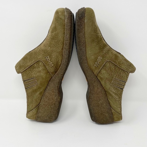 Timberland Comforia Slip On Mules Clogs Walking Hiking Shoes Buttons Size 10 - Picture 5 of 8